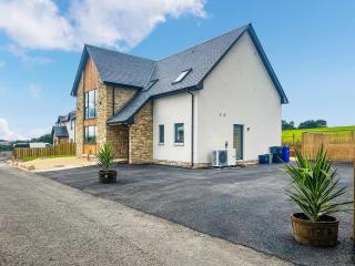 Hillside House - 0