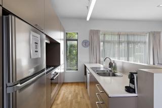 The Two Bed Abode on Thompson Street - 7