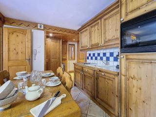 Appartement spacieux 3 pièces, balcon Est, parking couvert, 6 personnes - FR-1-344-1237 - Les Menuires - 2