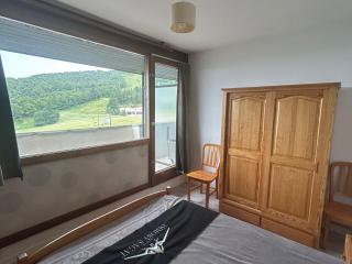 Appartement 5 pers au pied des pistes avec Wi-Fi à Super Besse - FR-1-814-93 - 8