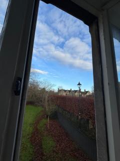 Cosy Cottage Overlooking Malmesbury Abbey - 6