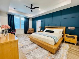 Your cozy spacious home awaits - Houston - 0