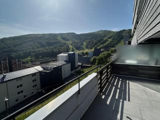 Grand 3 pièces avec vue sur pistes et lac à Besse - FR-1-814-129 - 4
