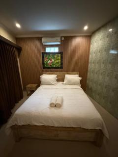 Dicky Guest House Batu Bolong - 9