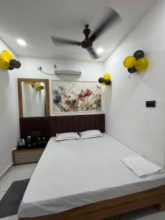 Mahaveer Lodge - 0