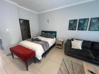 Poppy Rentals - Fourways - 3