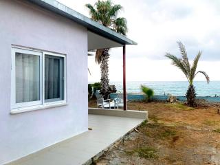 Sea front Garden House - Pera Evleri - 7
