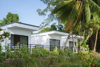 Pine Bungalow Krabi - Klong Muang Beach - 1
