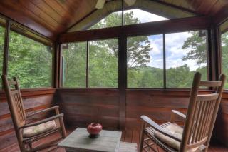 Four Ridges Lodge - 0