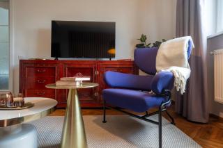 Quirky Top-Floor 1BR Nest in the Historic Center - 6