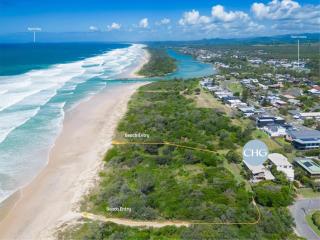Classic Beach House on Surfside - Pet Friendly - Pottsville - 8