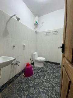 Chellams Churchview Homestay - Velankanni - 6