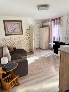 Platinum Guesthouse - 4