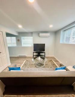 Holiday Home - Coquitlam - 2