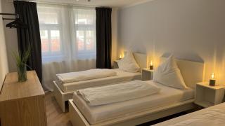 discovAIR Karl10 - 100qm mit 3 Schlafzimmer, Wohnzimmer, Küche Zentral & Modern mit Netflix - Eisenach - 2