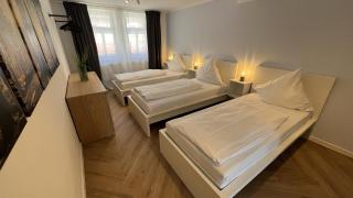 discovAIR Karl10 - 100qm mit 3 Schlafzimmer, Wohnzimmer, Küche Zentral & Modern mit Netflix - Eisenach - 1