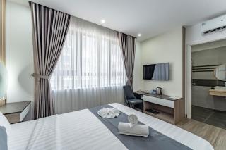 Seven Stars Hotel & Apartment - 3