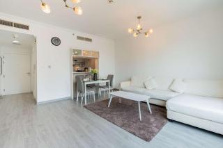 TRPS - Marina Quays West, Dubai Marina - Spacious 1BR, Dubai Marina View - 8