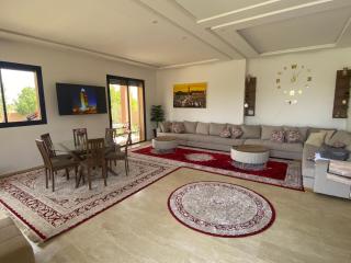 Villa Dar Daraa with Pool - Najem - 4