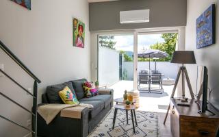 LA SUITE terrasse, wifi,parking,clim - 0