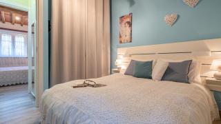 Ai Due Cuori 4, Emma Villas - 2