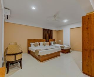 Hotel Grand Heritage Badami - 7