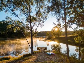 Sherwood Cottages-Iron Bark -Peaceful Stay with Scenic Views - - 0