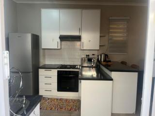 Edenvale corner - 7