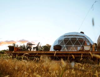Bespoke Dome Perfect for a Couples Getaway in Tasmania - 5
