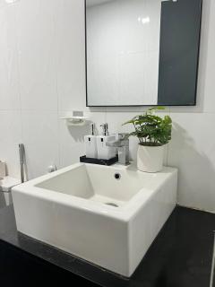 Cozy Studio Apartment with Pool and Gym Access in Subang Jaya - Subang Jaya - 2