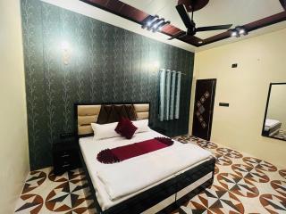 Suraj guest house - 2