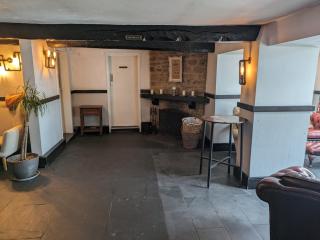 10 Bedroomed former coaching Inn - Hawkshead - 5