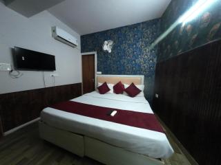 Hotel Square Residency - Dehradun - 3
