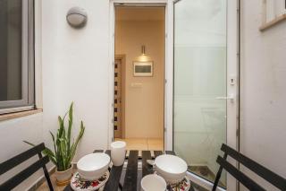Charming 2-Bedroom in the Heart of La Valletta - 4
