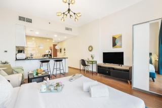 FIRST CLASS Studio Cozy Vibes and Stylish Escape - 7