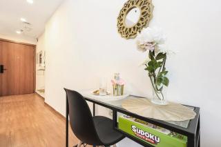 FIRST CLASS Studio Cozy Vibes and Stylish Escape - 9