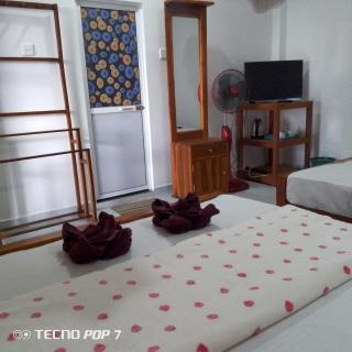 Charming View Homestay - 1