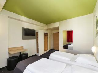 B&B HOTEL Berlin-Potsdamer Platz - Berlin - 0