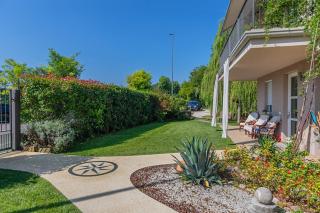 Mimosa Apartments - 9