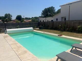 4 bedroom 4 bathroom villa 15 with pool and hot tub - Saint-Augustin - 9