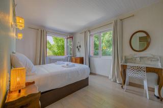 Le Gîte La Pierre Pons - vue montagne - 2
