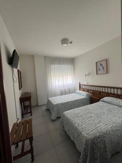 Pensión Rey - A Illa de Arousa - 1