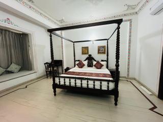Hotel Boheda Palace Udaipur - 2