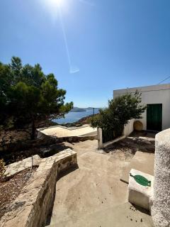 Garden View Traditional House - Trypiti - 7