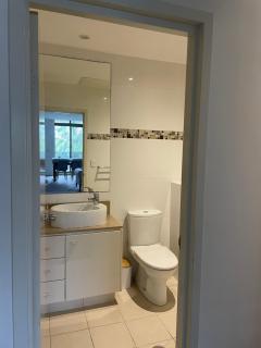 Wahroonga flat 2 bedroom 2 bath - 2