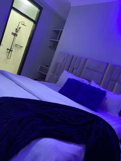 SPOTLIGHt MOTEL - 2
