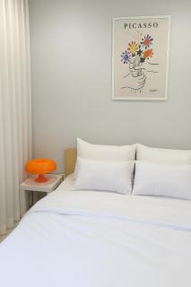 J-STAY Hongdae, 5 minutes walk from Hongdae Entrance Station, 2-room, free luggage storage, remodeled, Art Seoul, washer & dryer - Seoul - 2