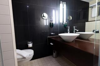 Clarion Hotel Bergen Airport - 1