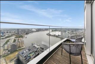 3 Bed Double Height Apartment - 3