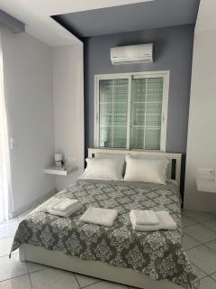 Minimal Stay House - Petalidi - 8